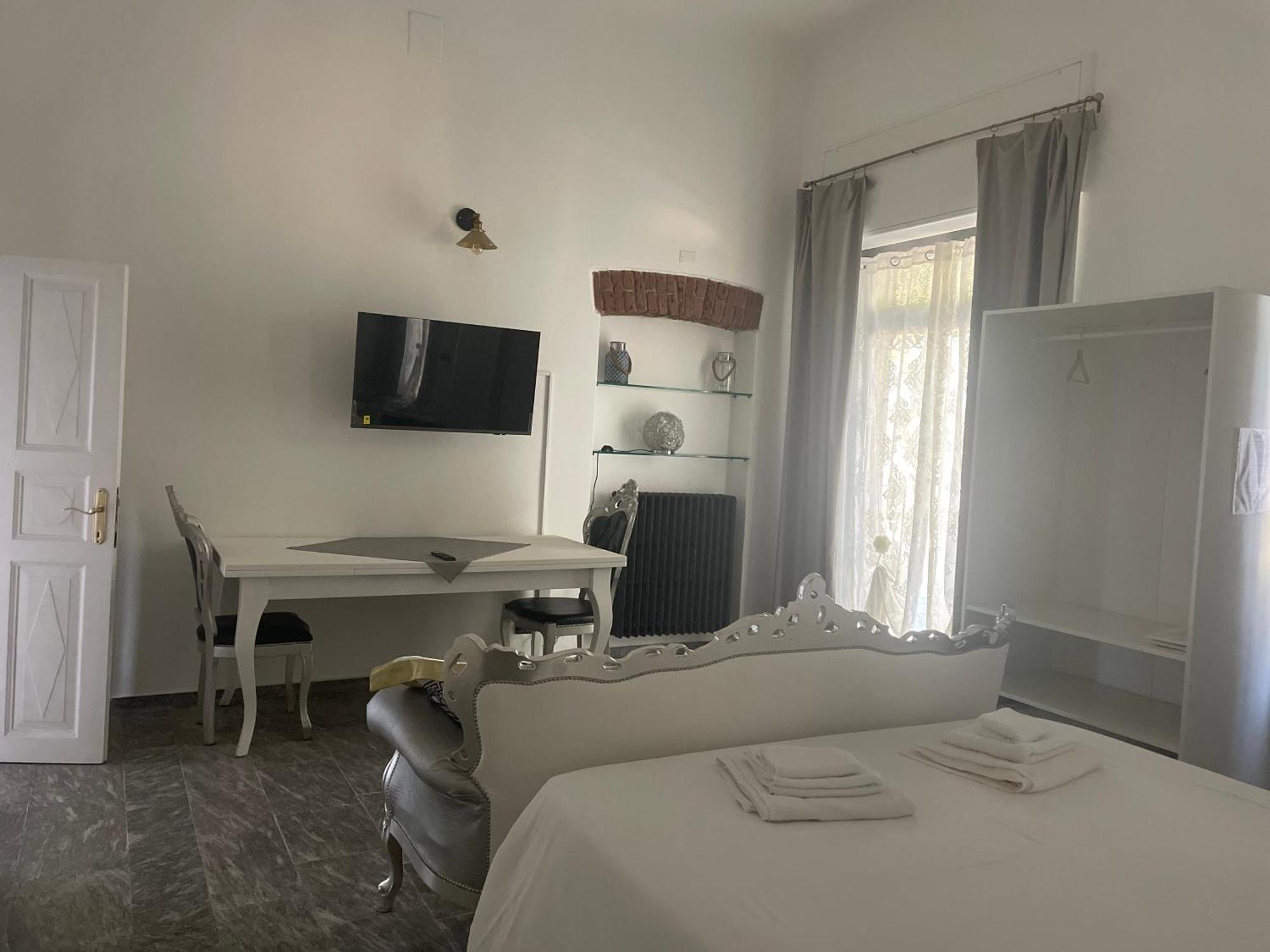 Villa Simona Malpensa Gallarate Buitenkant foto