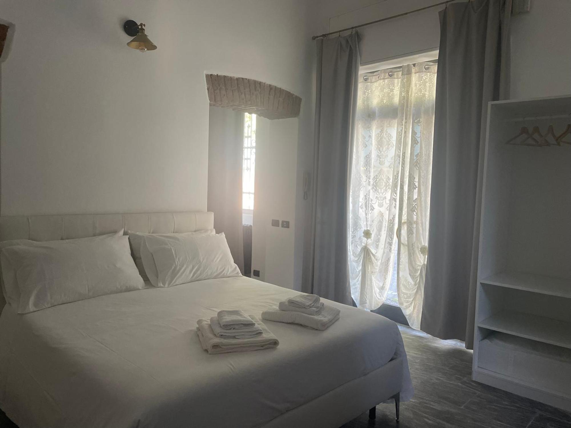 Villa Simona Malpensa Gallarate Buitenkant foto